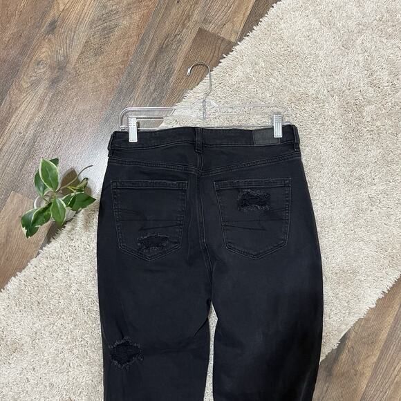 American Eagle Size 10 Washed Black Distressed High Rise Mom Jeans - Picture 5 of 7